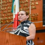Evelyn y Liz Salgado, entregan aparatos funcionales para transformar la vida de las personas con discapacidad 