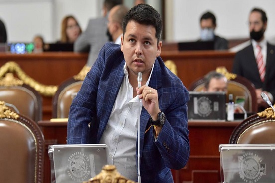 Diputado migrante reprocha a la 4t por arrebatar presupuestos a embajadas y consulados para mecanismos de búsqueda de mexicanos en el exterior