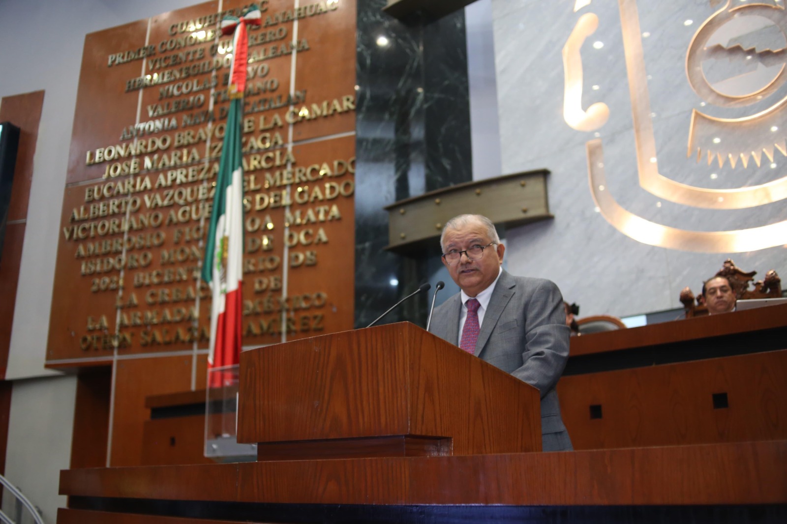 Compareció ante el pleno del Congreso el titular de la SEFINA para ampliar información del tercer informe