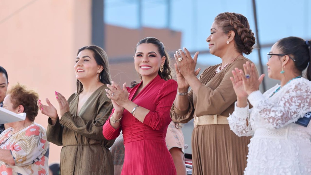 Afectados por falla geológica bloquearon accesos del Palacio Municipal