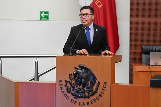 Reconocen importancia de adultos mayores