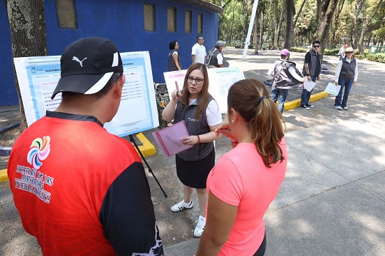 Participa Pilares en la conservación de tradiciones mexicanas como el juguete artesanal a través de “diálogos pilares”