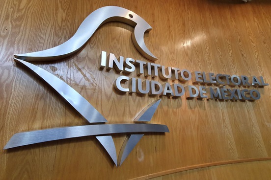 Encabezan Clara Brugada y Zoé Robledo gran jornada de salud para mujeres; anuncian seis programas de atención