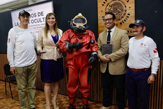 Retiran 80 vehículos abandonados de calles de Azcapotzalco