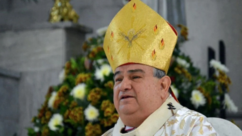 Capacitan a sacerdotes para buscar el diálogo con grupos criminales