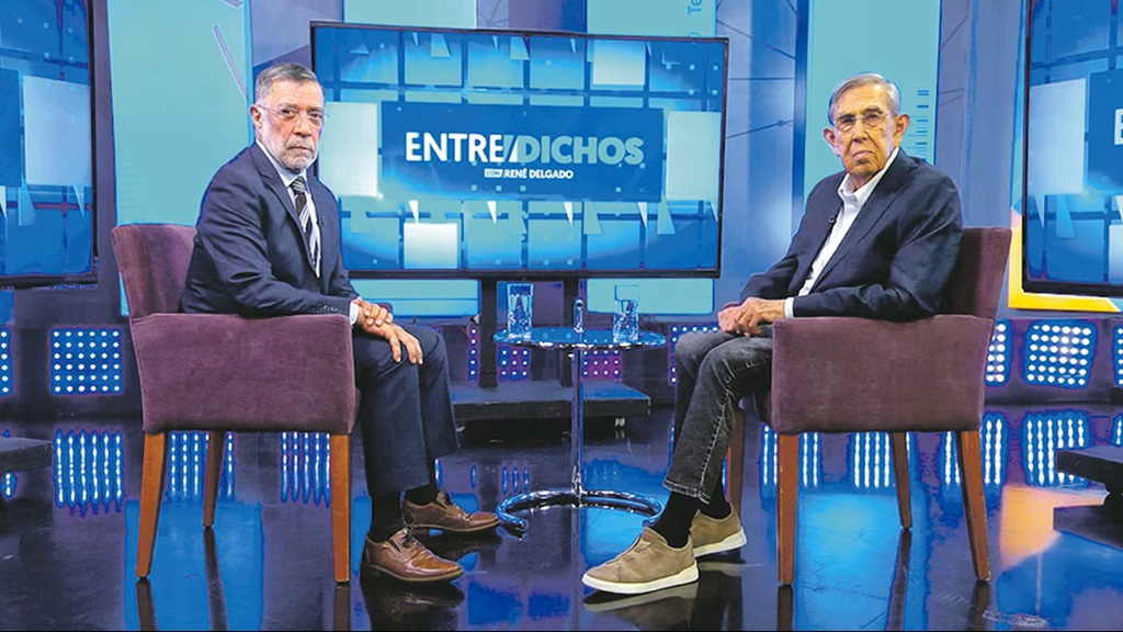 Cuauhtémoc Cárdenas alerta de riesgos por falta de dinero y plan de nación