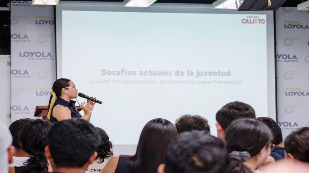 Citlali Calixto refuerza su compromiso con las causas sociales en Acapulco