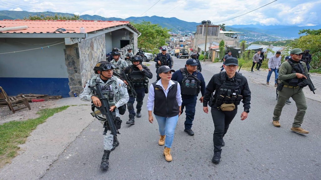 Gobernadora Evelyn Salgado refuerza operativos de seguridad en Chilpancingo