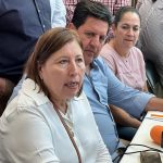 Celebra Evelyn Salgado aniversario del Colegio de Bachilleres de Guerrero