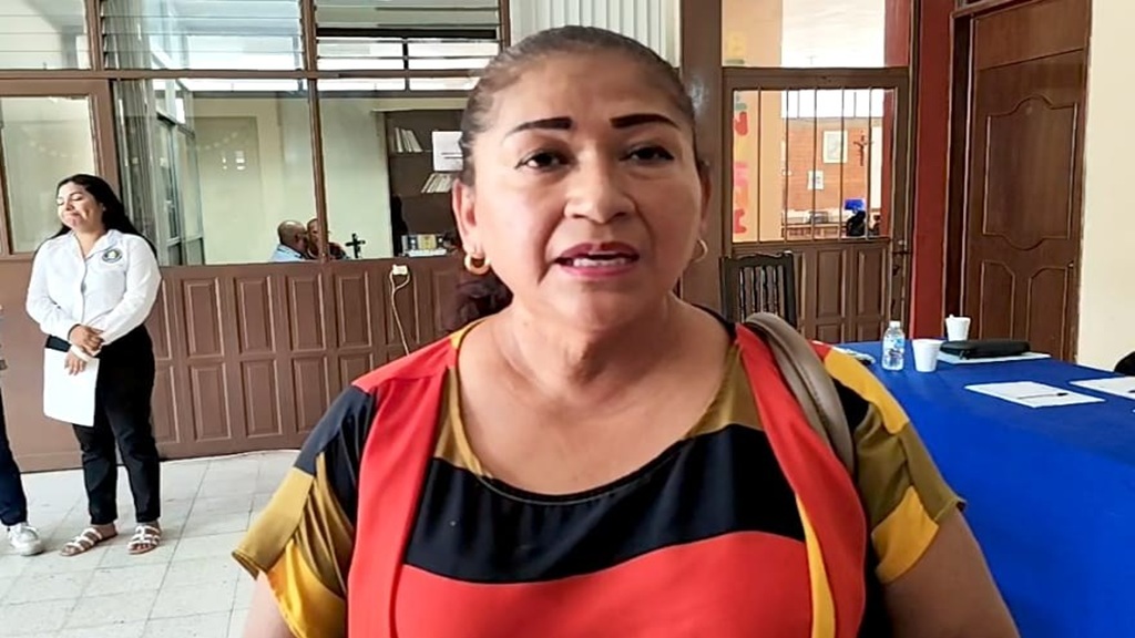 Con una llama de esperanza van madres buscadoras a tomas de ADN a la Fiscalía