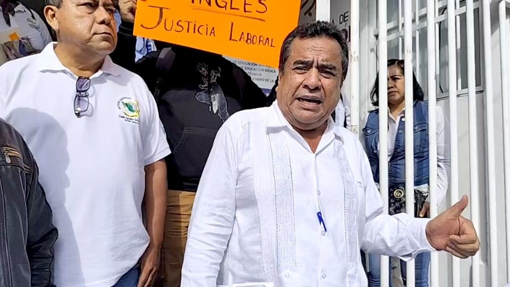 Sindicato independiente de maestros toma la Subsecretaría de Educación Básica