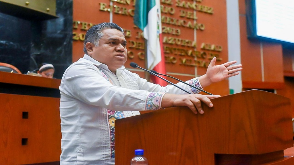 Plantea diputado que las personas propongan reformas constitucionales mediante iniciativas ciudadanas