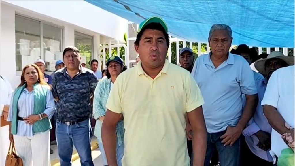 Denuncian productores abandono institucional del campo mexicano