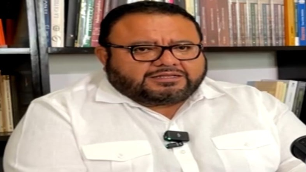 No habrá acuerdos ni pactos fuera de la ley, dice Francisco Rodríguez C.