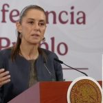 Recibe Gobierno de Guerrero al crucero MS Regatta en Acapulco