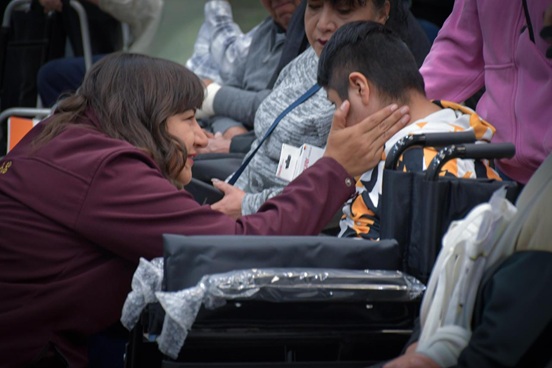 Entrega Nancy Núñez más de 700 aparatos de apoyo para personas con discapacidad
