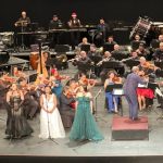 Acapulco está de pie y está brillando. Hoy el hogar del sol brilla con más fuerza que nunca”,: Evelyn Salgado