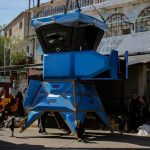 Mientras Claudia Sheinbaum busca acabar con la pobreza con los aumentos al salario mínimo y los programas sociales iniciados por AMLO, especialistas señalan que México sigue entre los países con más desigualdad del mundo, aunque reconocen el progreso