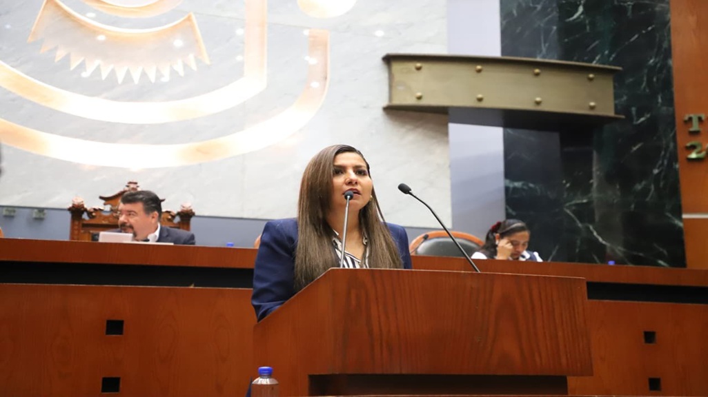 Presenta diputada exhorto a ayuntamientos para que actualicen reglamentos de construcción