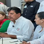 Arremete el rector de la UAGro Javier Saldaña contra la diputada Diana Bernabé