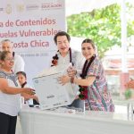 Jornaleros guerrerenses viajan a Florida para trabajar en el jitomate