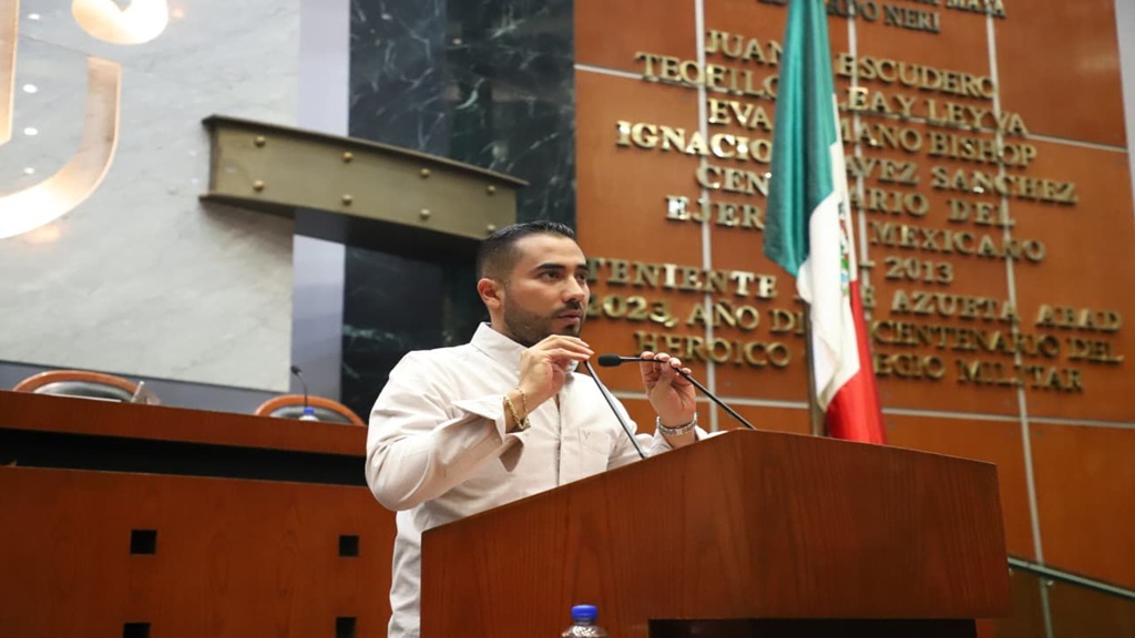 Propone diputado acciones permanentes contra el gusano barrenador en Guerrero