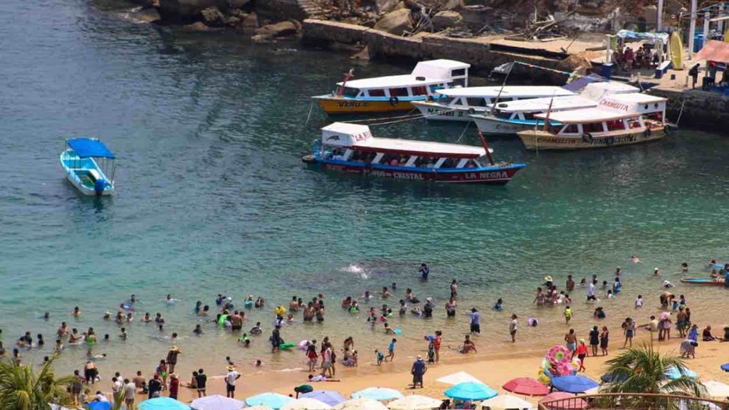 Acapulco espera el arribo de más de 684 mil turistas y captar una derrama de 4 mil 700 mdp