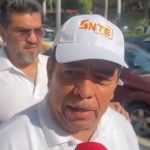 Cierran estudiantes 3 normales públicas; exigen entrega de computadoras