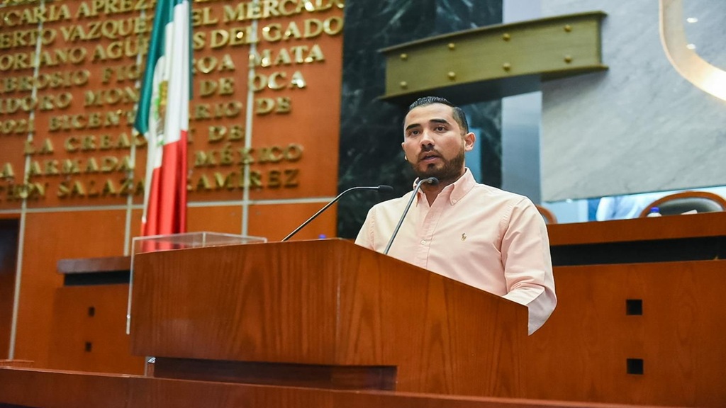 Propone diputado mecanismos para la respuesta de autoridades a exhortos del Congreso