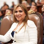 *A Contender, Previa Licencia o Renuncia; Sheinbaum